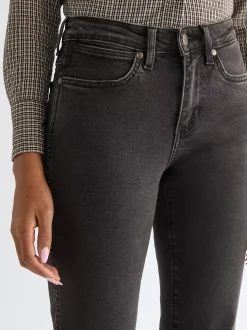 Bootcut Jean