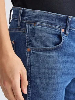 Greensboro Straight High Stretch Jean