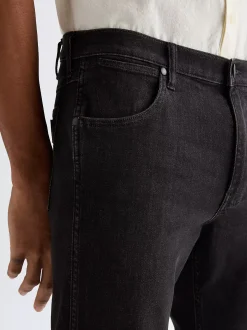 Greensboro Straight Lightweight Medium Stretch Jean