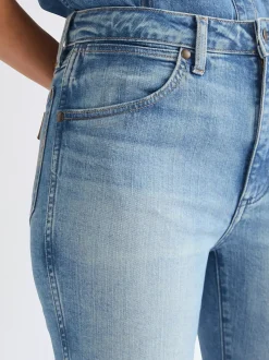 Kick Flare Jean