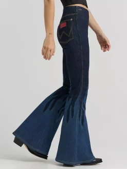 Lainey Wilson x Wrangler Flame Pull On Flare Jean