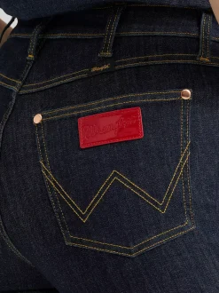 Lainey Wilson x Wrangler Lainey Flare Jean