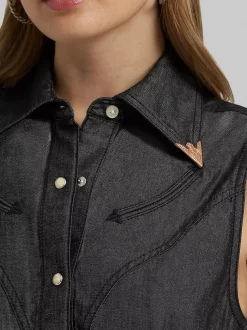 Lainey Wilson x Wrangler Sleeveless Snap Shirt