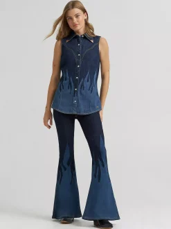 Lainey Wilson x Wrangler Sleeveless Shirt