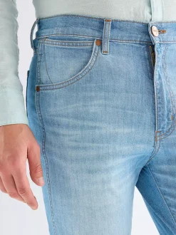 Larston Slim Tapered Lightweight Low Stretch Jean