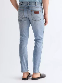 Larston Slim Tapered Toughlite Low Stretch Jean
