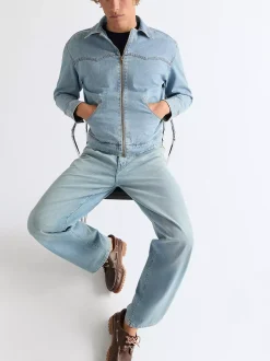 Loose Straight Lightweight Jean