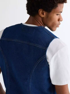 Regular Cowboy Cut Vest