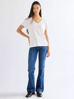 Regular Easy V Neck Tee