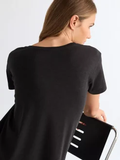 Regular Easy V Neck Tee