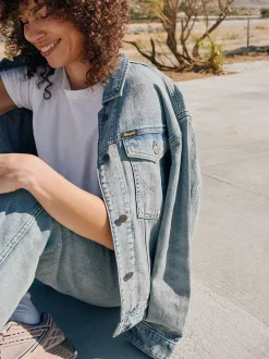 Relaxed Cowgirl Lightweight Jacket