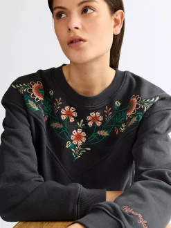 Relaxed Embroidered Sweat