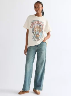 Relaxed Girlfriend Tee