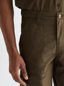 Relaxed Lightweight Utility Short