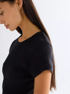 Slim Rib Capped T-Shirt