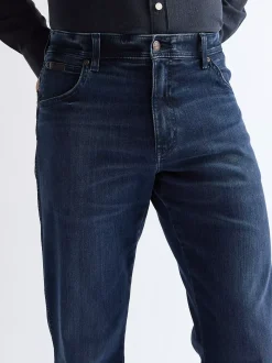 Texas Straight Medium Stretch Jean